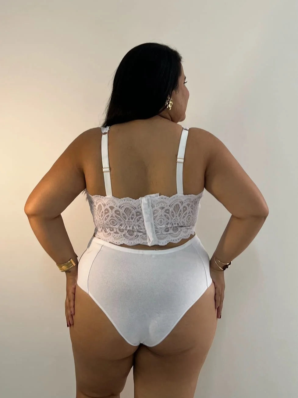 Croped Sissia Renda Plus Size