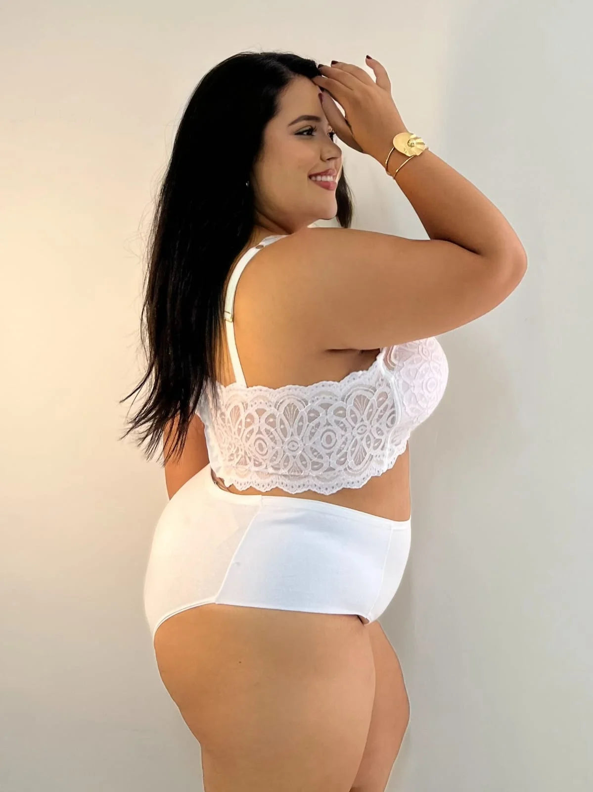 Croped Sissia Renda Plus Size