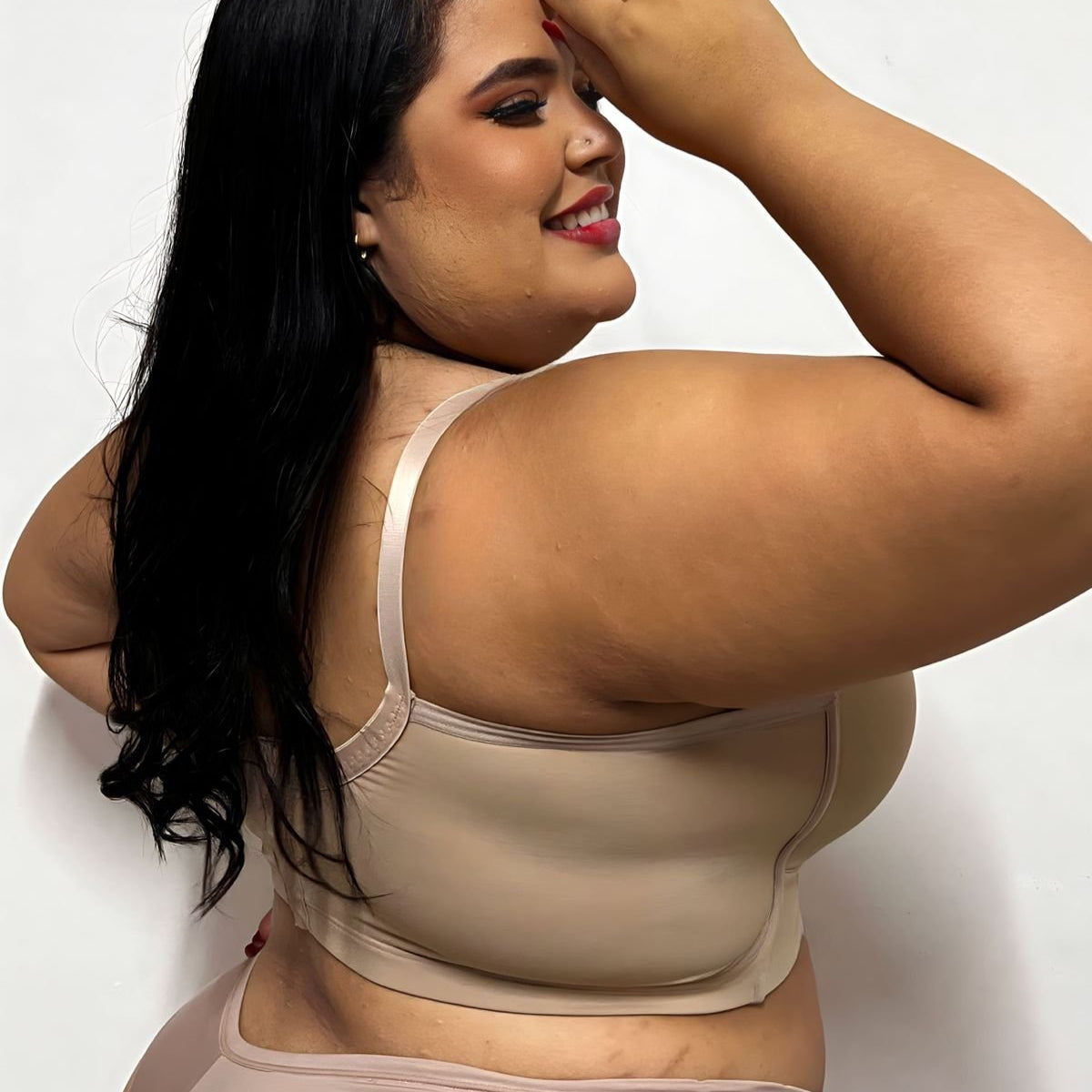 CASADINHA (PEÇAS EM PRODUÇÃO) - Kit 2 Sutiãs Top Luna Plus Size - POR R$ 229,90 - 1 PRETO 1 NUDE
