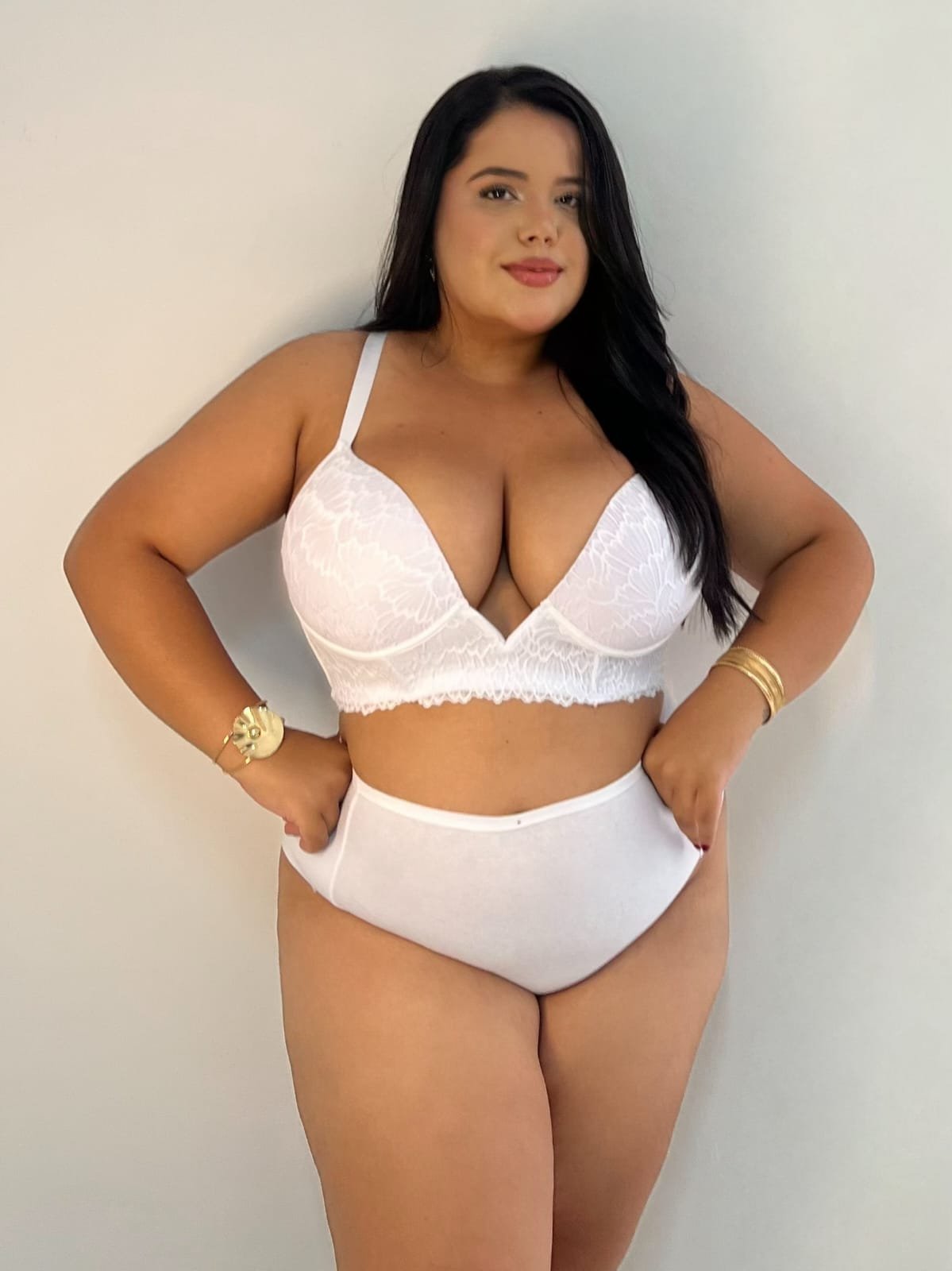 Sutiã Olivia Decote Profundo Plus Size