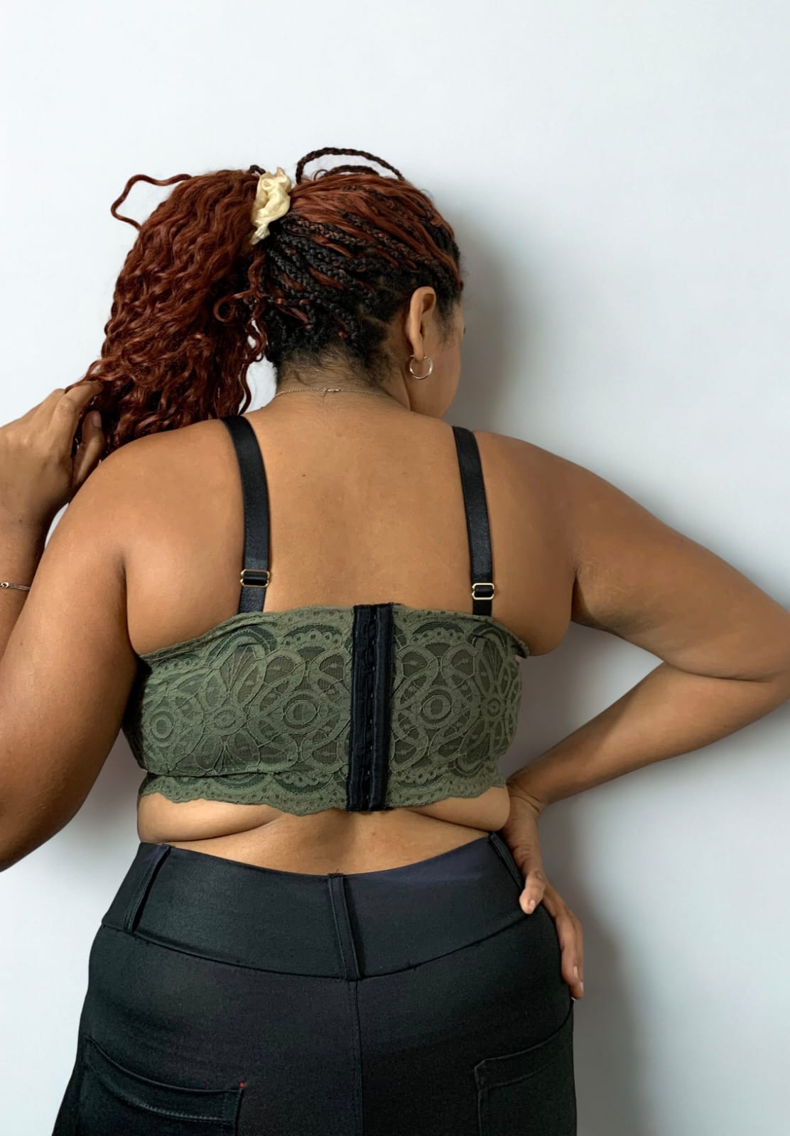 Croped Sissia Renda Plus Size