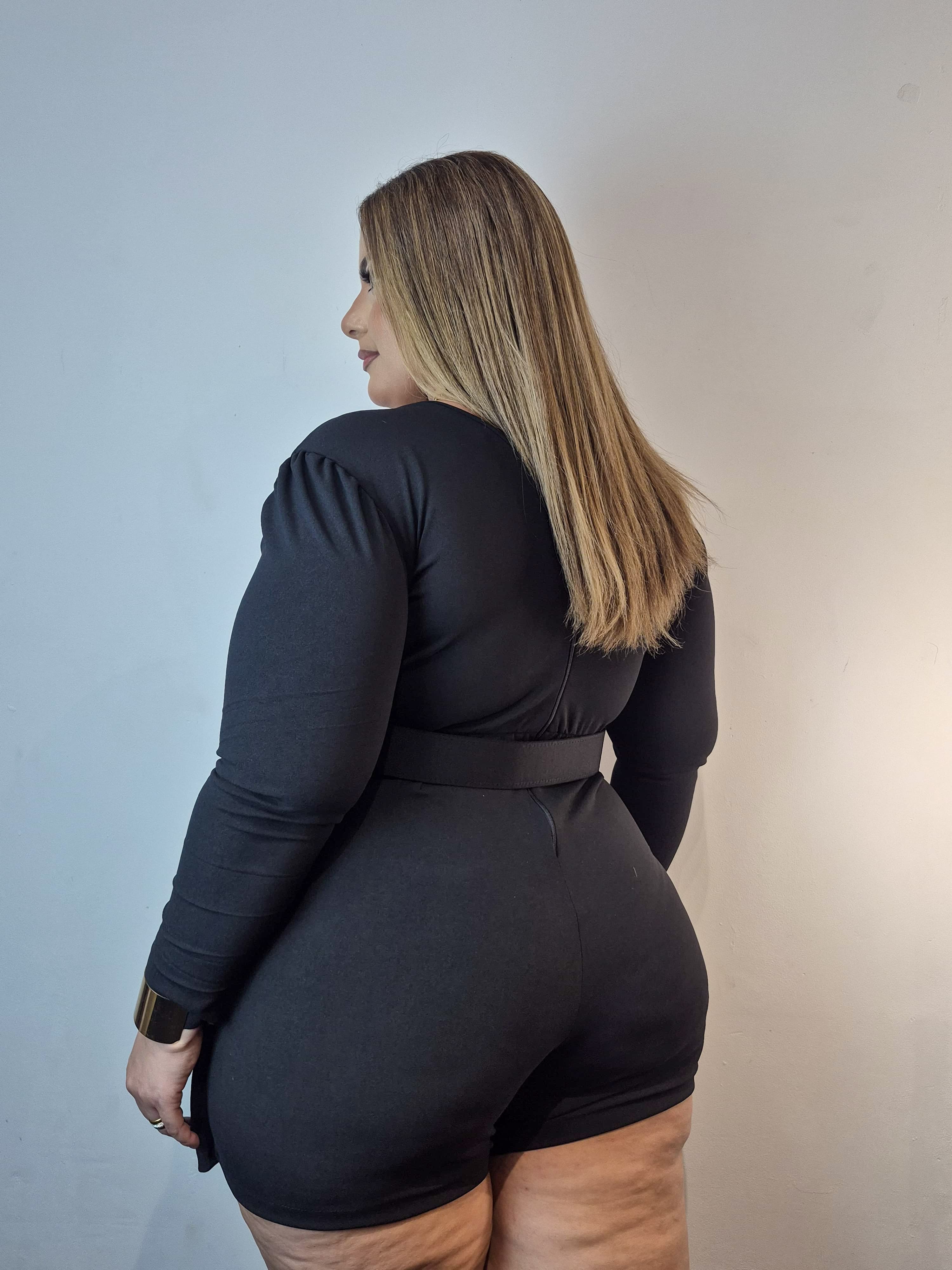 Macaquinho Curvy Crepe Scuba