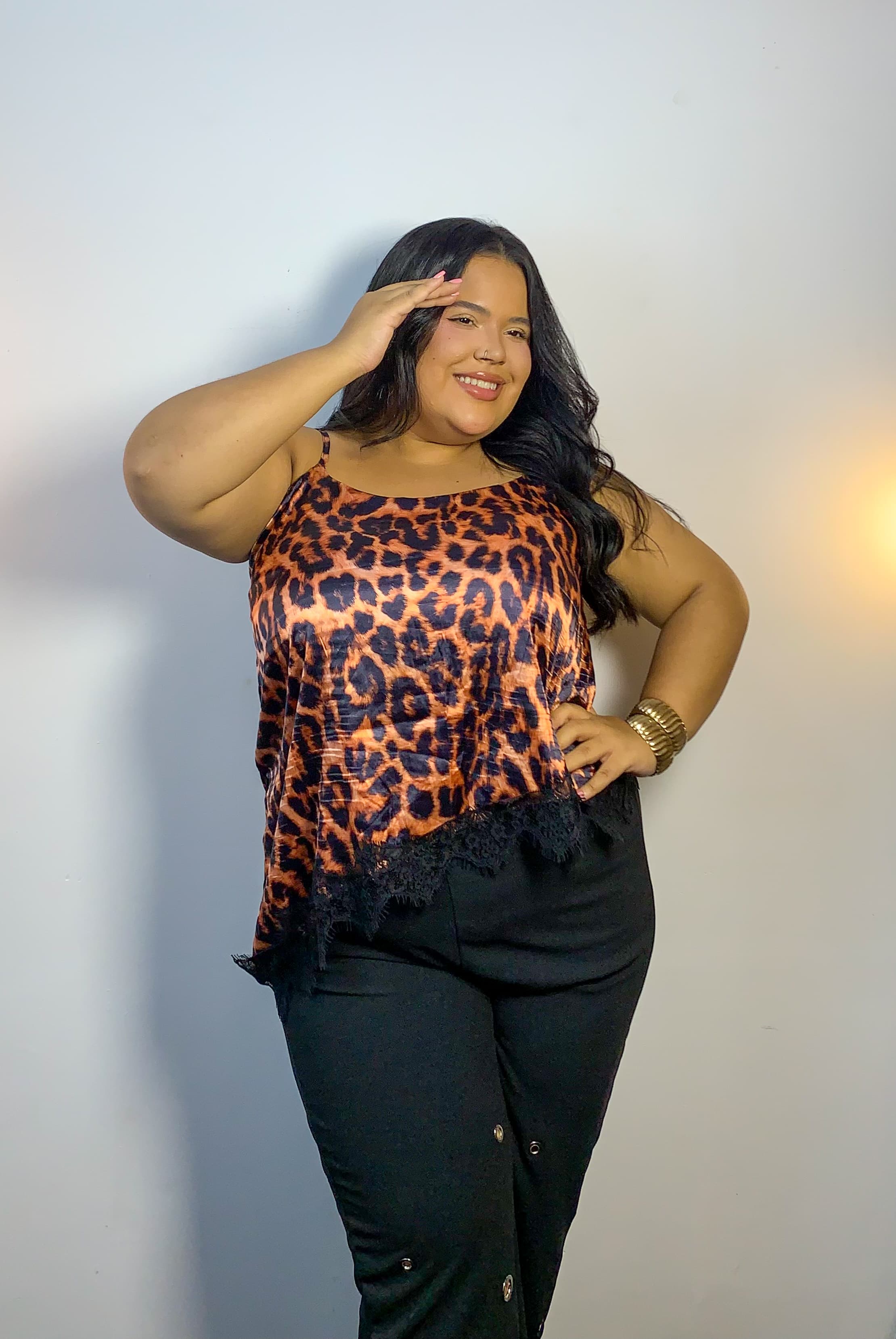 Blusa de Alça em Cetim Animal Print Plus Size