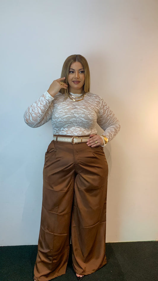 Body Renda Manga Longa Curvy