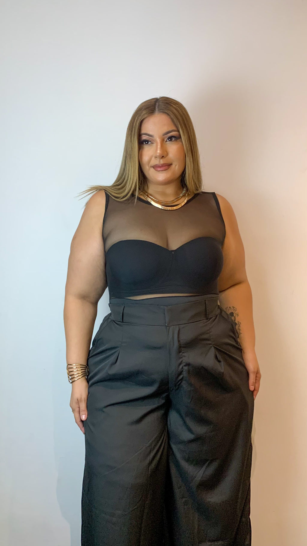 Body sem manga tule curvy
