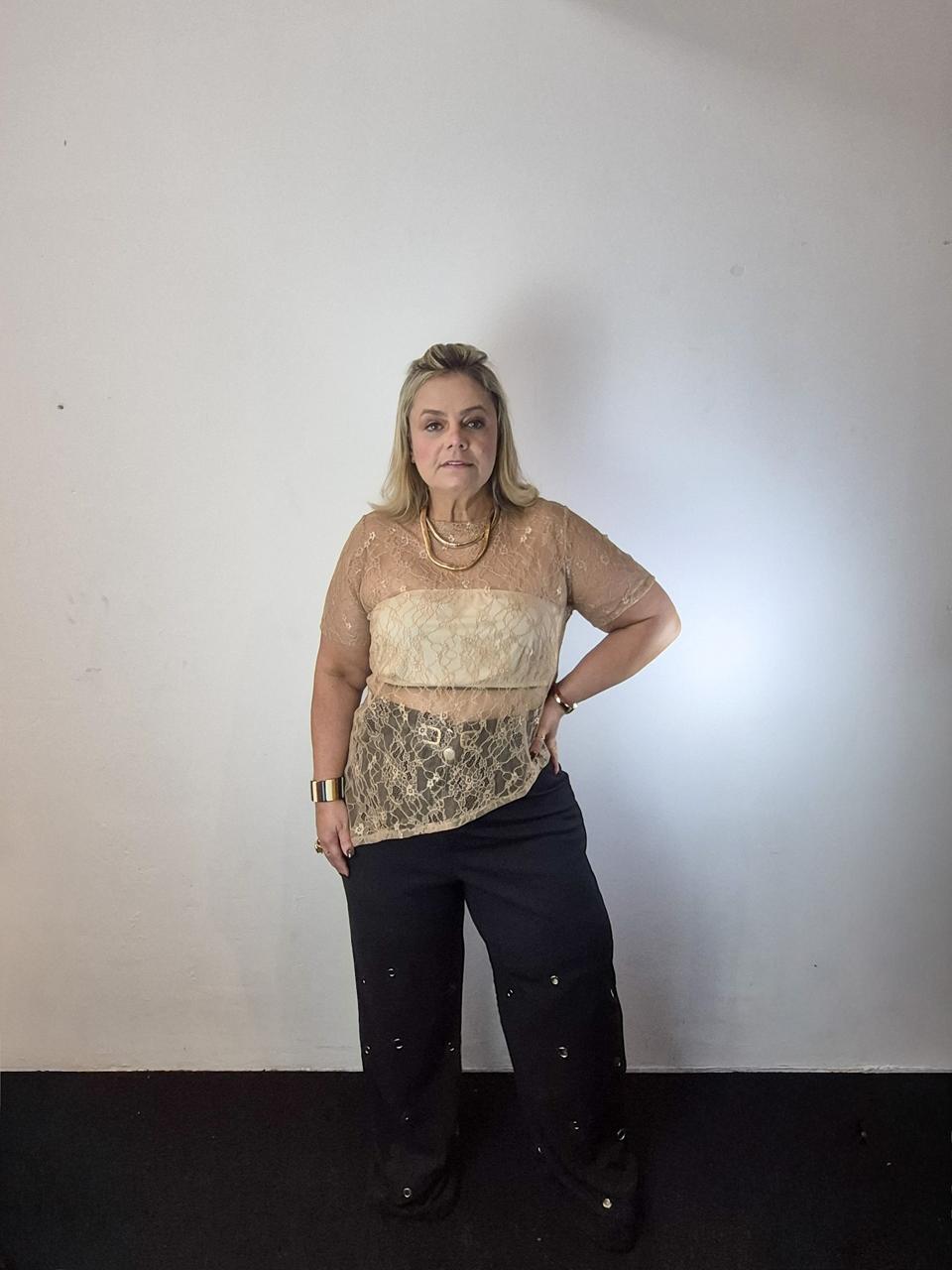 Calça pantalona malha crepe plus size