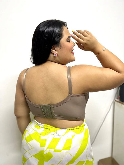 Casadinha 02 Tops Luna / Cor Castanho e Branco Kit 2 Sutiã Top Luna Plus Size, POR R$ 199,90